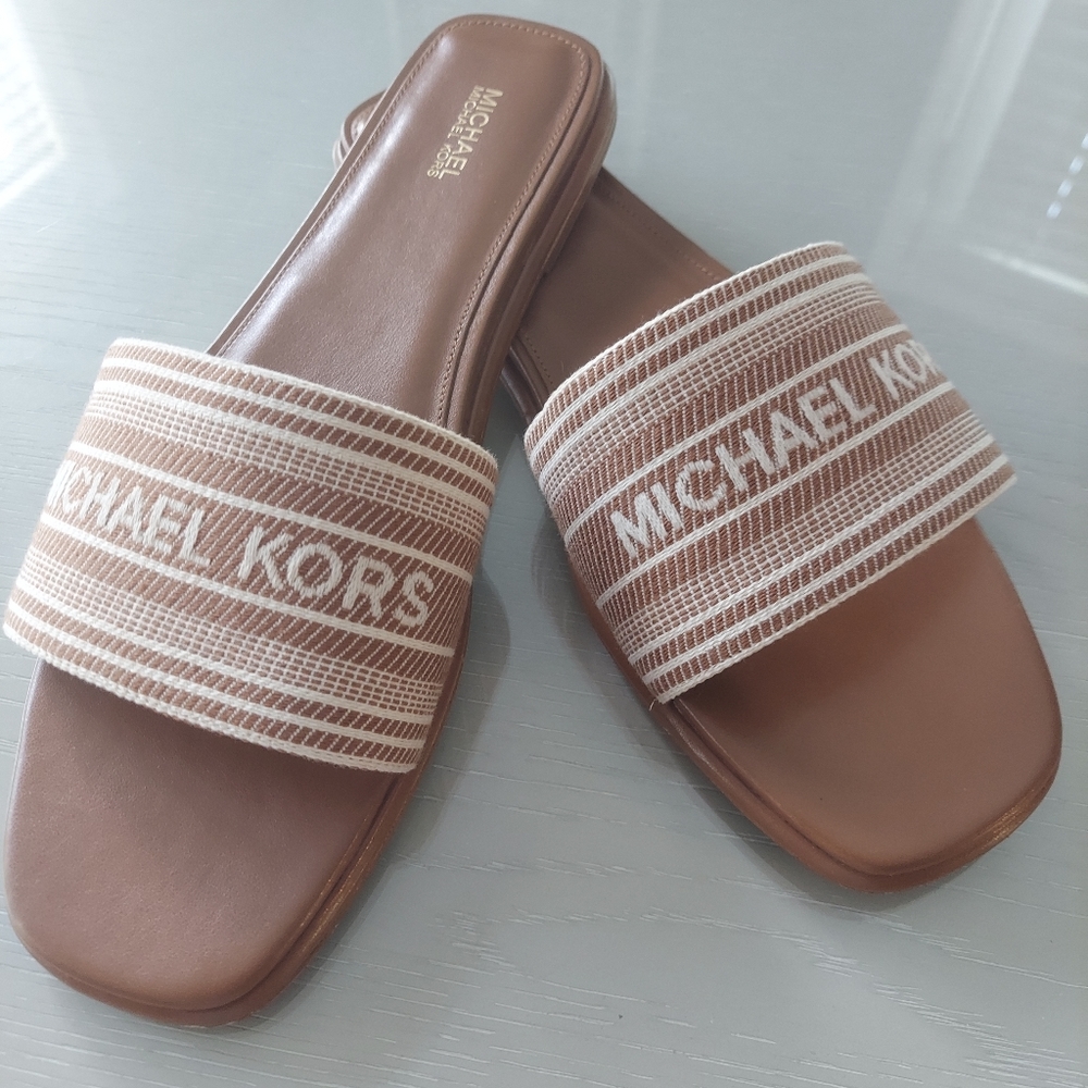 Women's Michael Kor slides